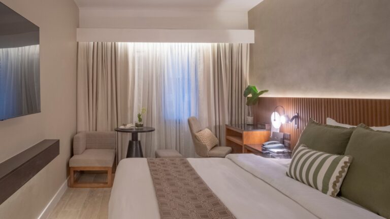 1-Bedroom Suite — detail view